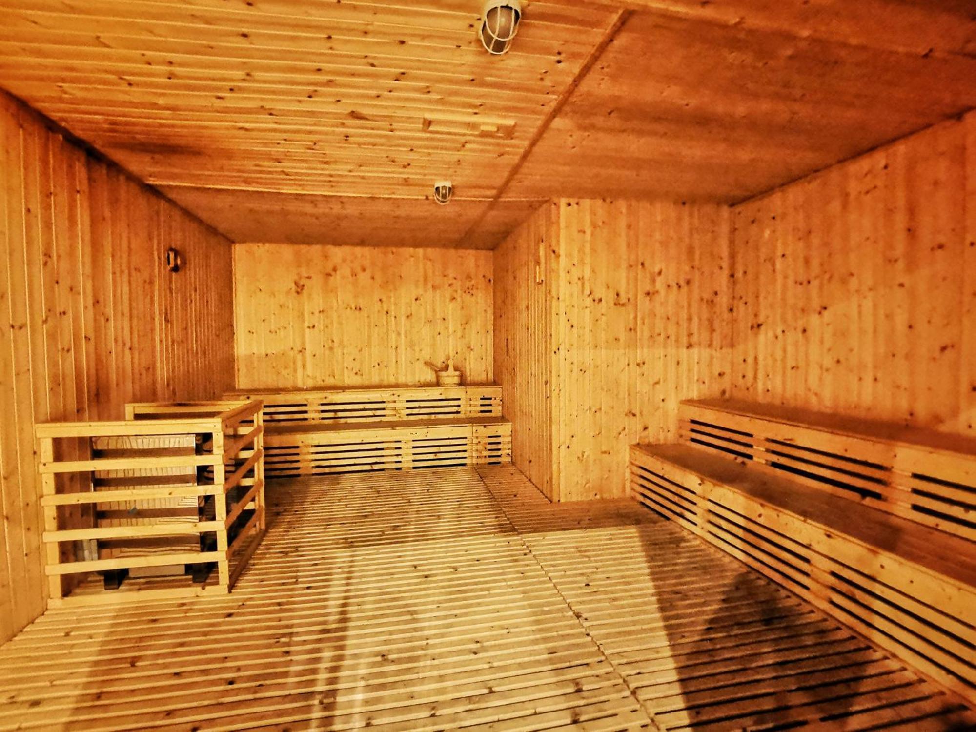Yussy Homestay At R&F Princess Cove Джохор Бахру Екстериор снимка